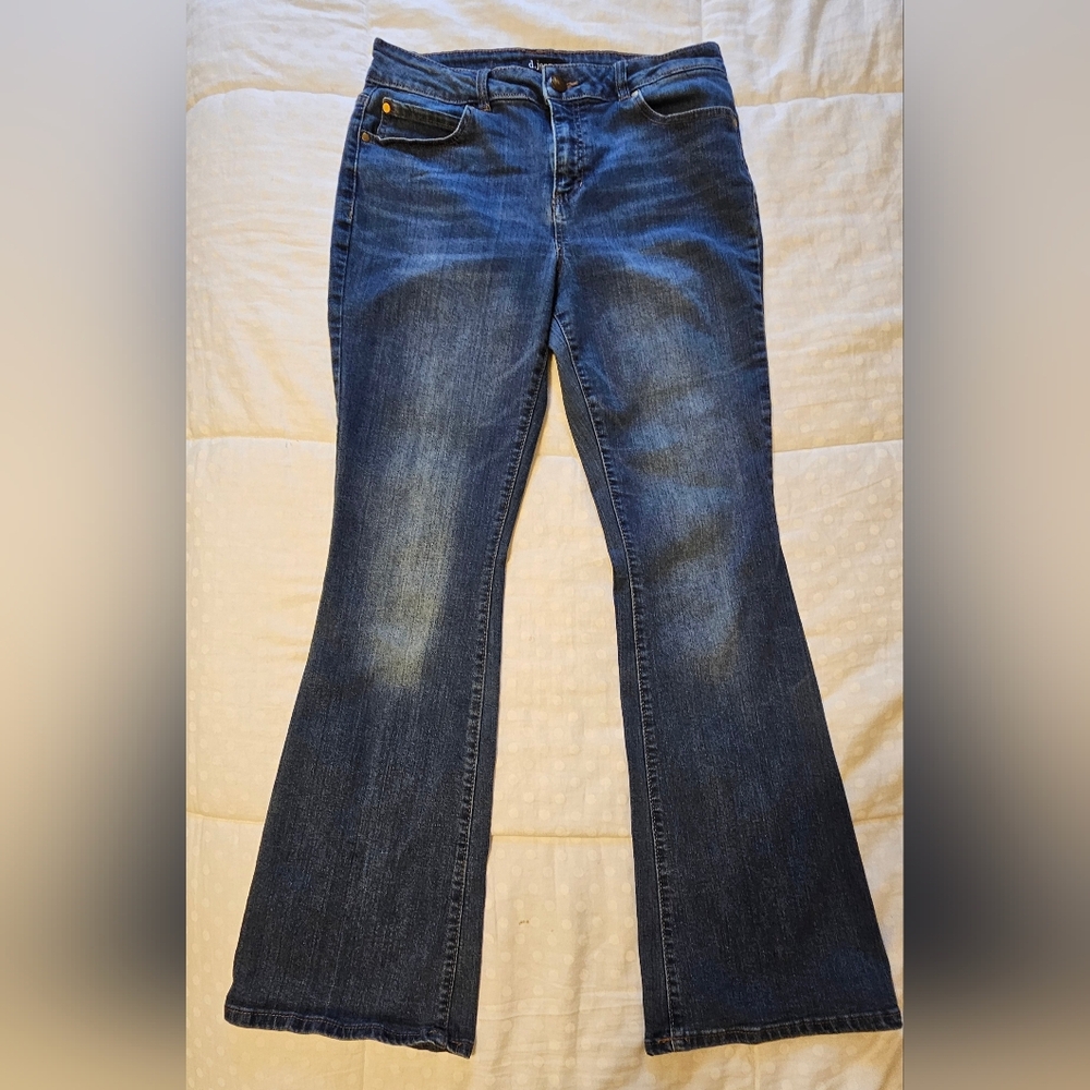Women's DJEANS Size 10.       #122